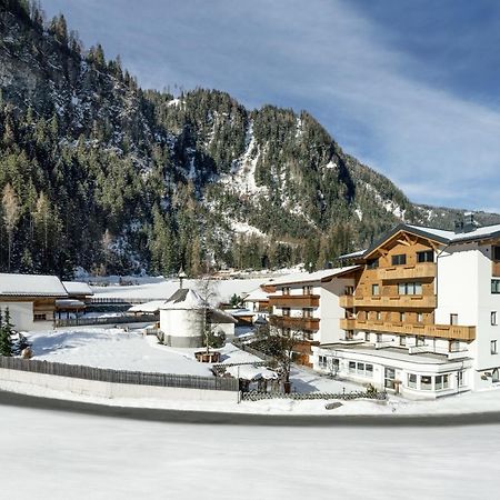 Hotel Wiese Sankt Leonhard im Pitztal Bagian luar foto