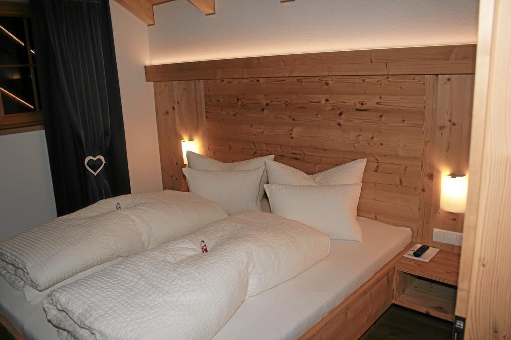 Hotel Wiese Sankt Leonhard im Pitztal Bagian luar foto