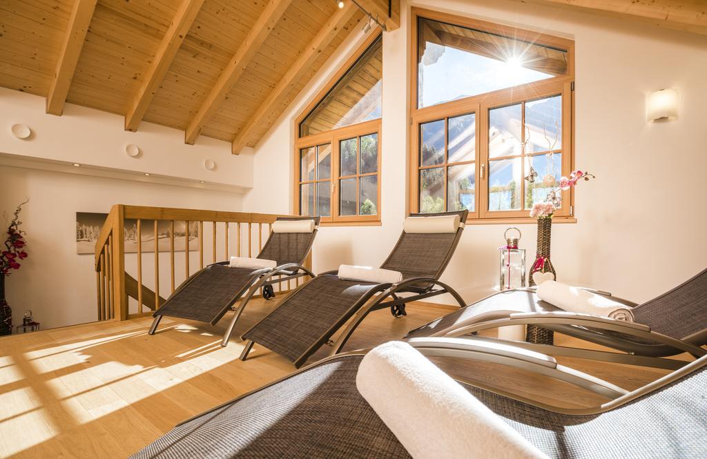 Hotel Wiese Sankt Leonhard im Pitztal Bagian luar foto