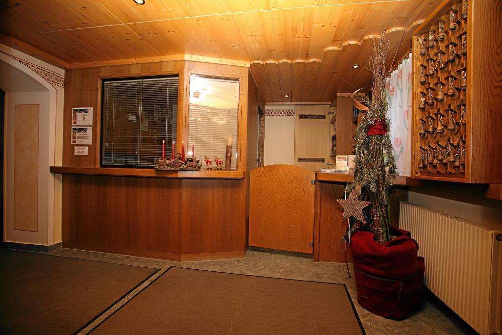 Hotel Wiese Sankt Leonhard im Pitztal Bagian luar foto